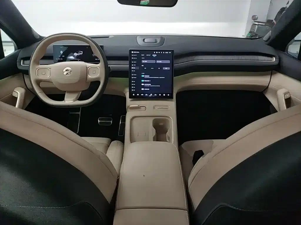 NIO EC7 2023 model 75kWh — миниатюра 10