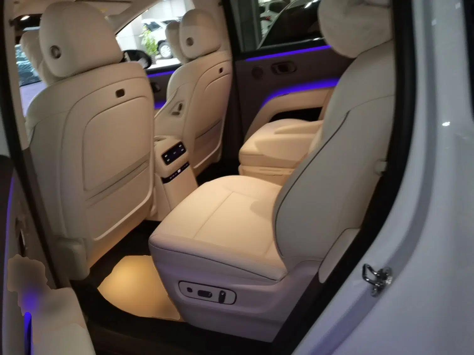 Li Auto i8 2025 Model Standard Version — миниатюра 20