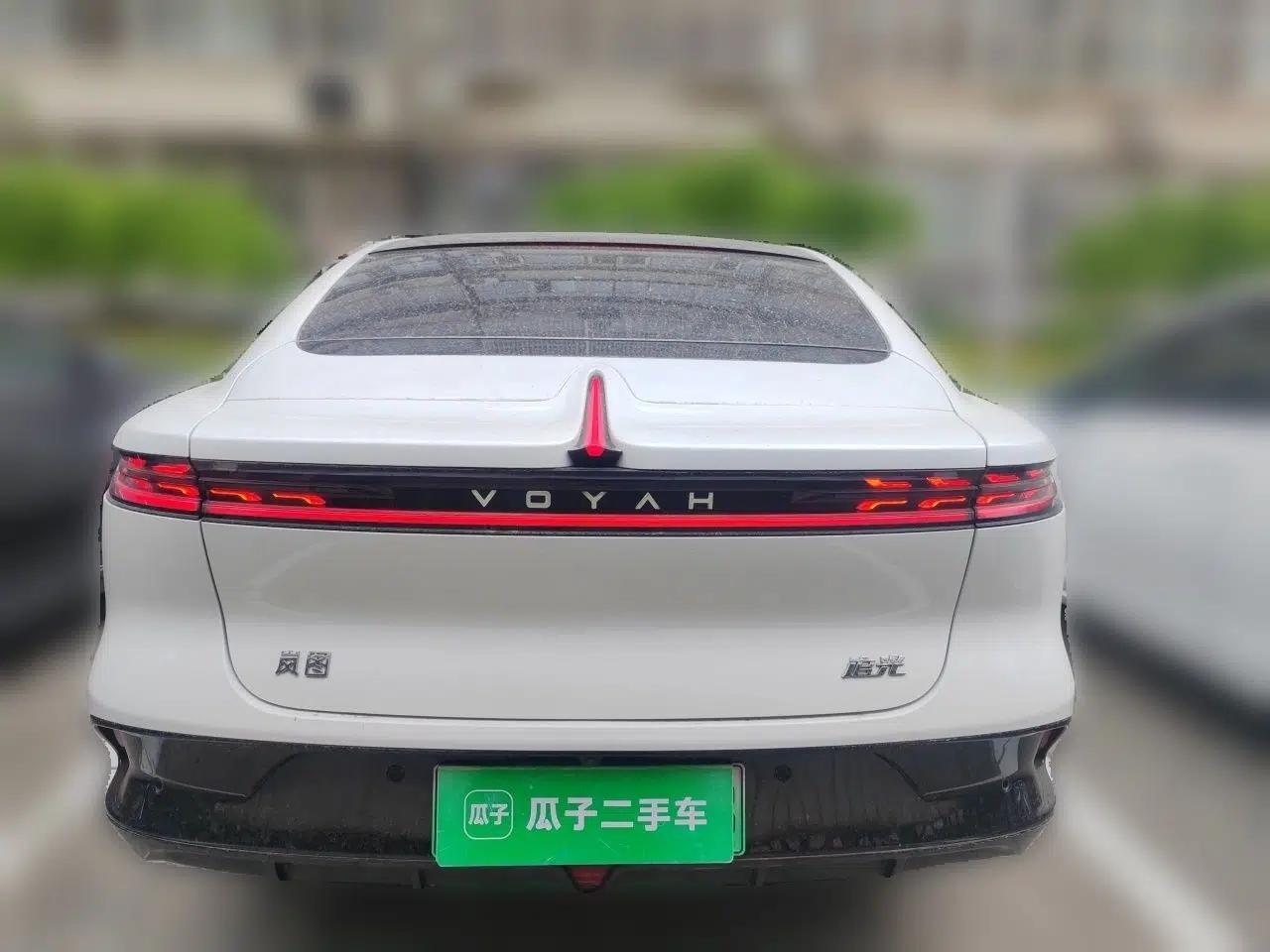 VOYAH PASSION 2024 PHEV Four-Wheel Drive Ultra-Long Range Flagship Model — миниатюра 5