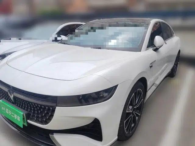 VOYAH PASSION 2024 PHEV Four-Wheel Drive Ultra-Long Range Flagship Model