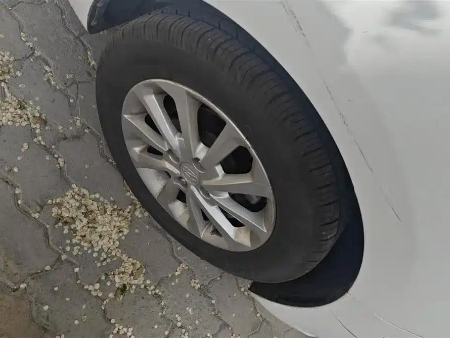 2016 Hyundai Verna 1.4L Manual GLS Cool Edition — миниатюра 6