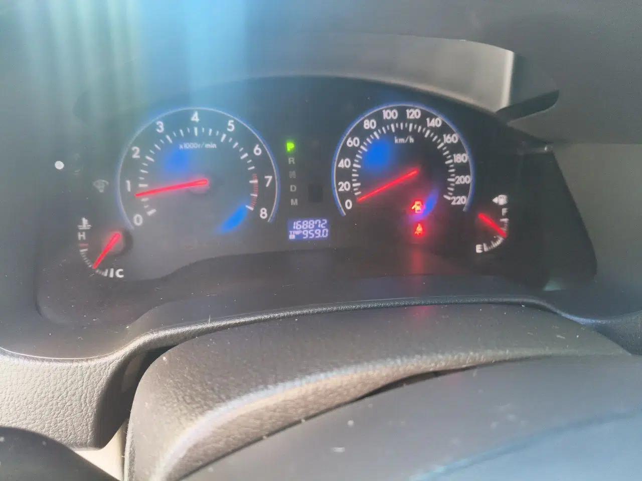 Mazda 8 2011 2.3L Deluxe Edition — миниатюра 13