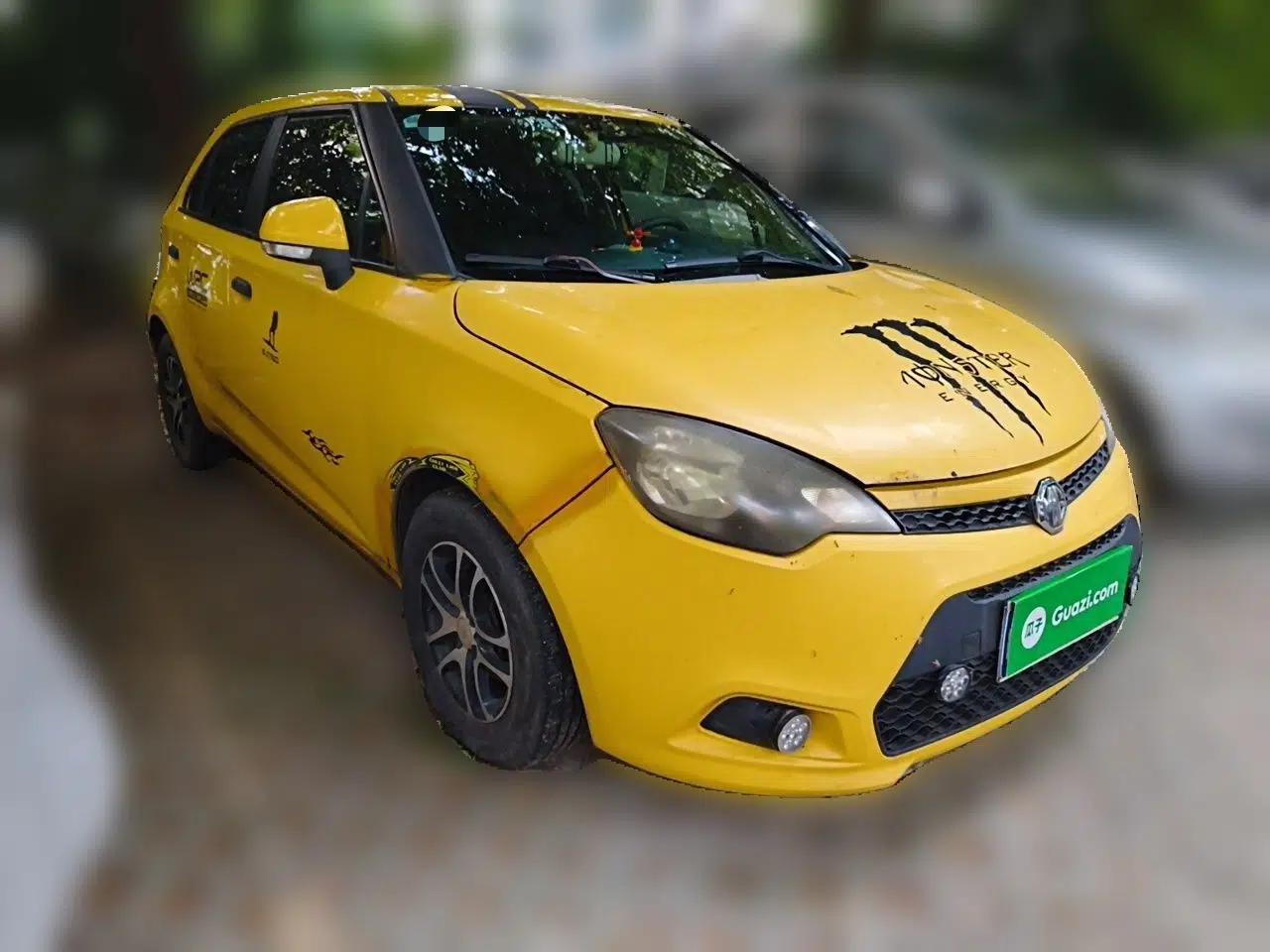 MG 3 2011 1.3L Manual Comfort Edition — миниатюра 3