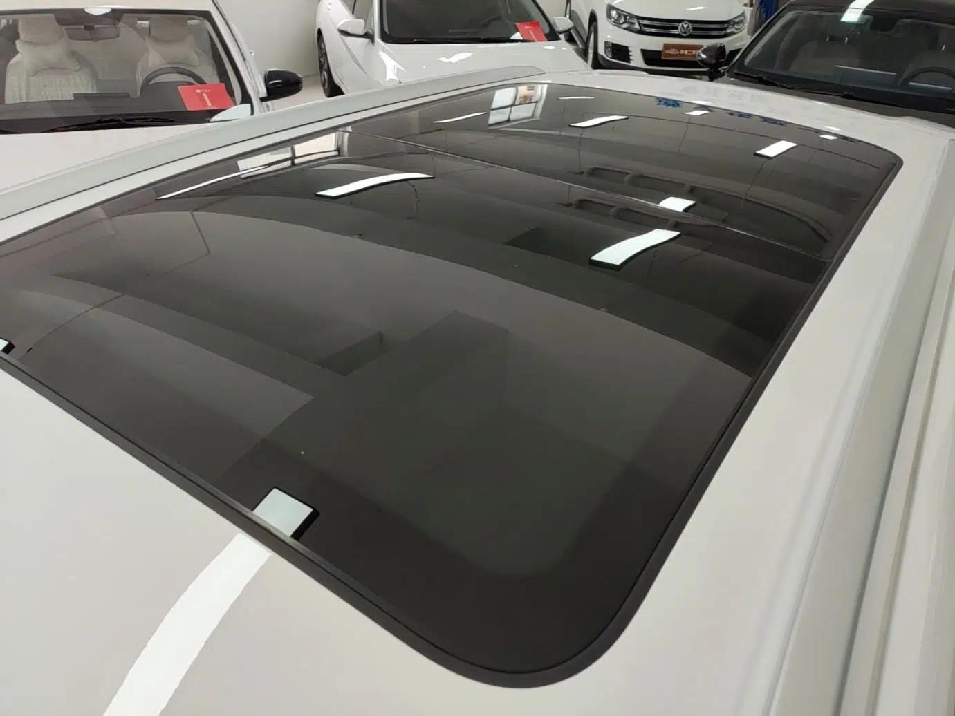 MG ES5 2025 425plus Rear-Drive Version — миниатюра 11