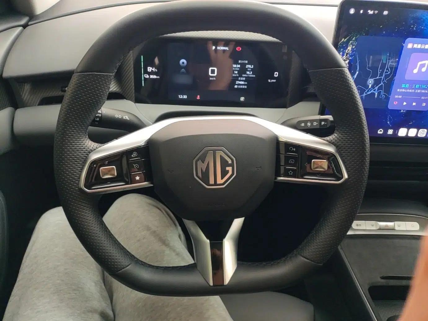MG ES5 2025 425plus Rear-Drive Version — миниатюра 14