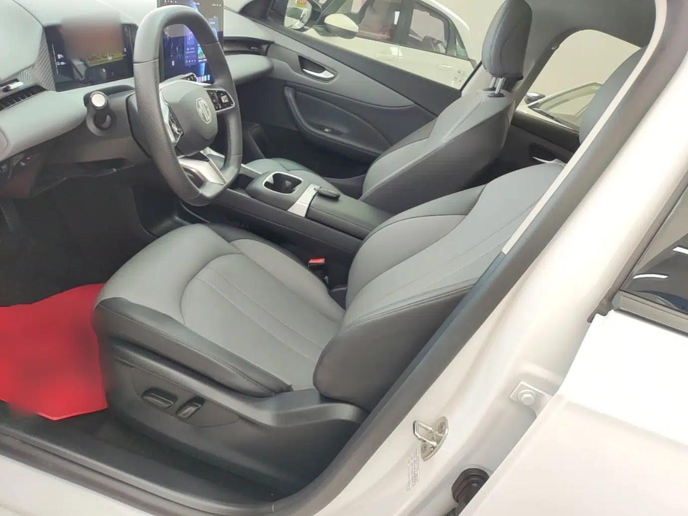 MG ES5 2025 425plus Rear-Drive Version — миниатюра 18