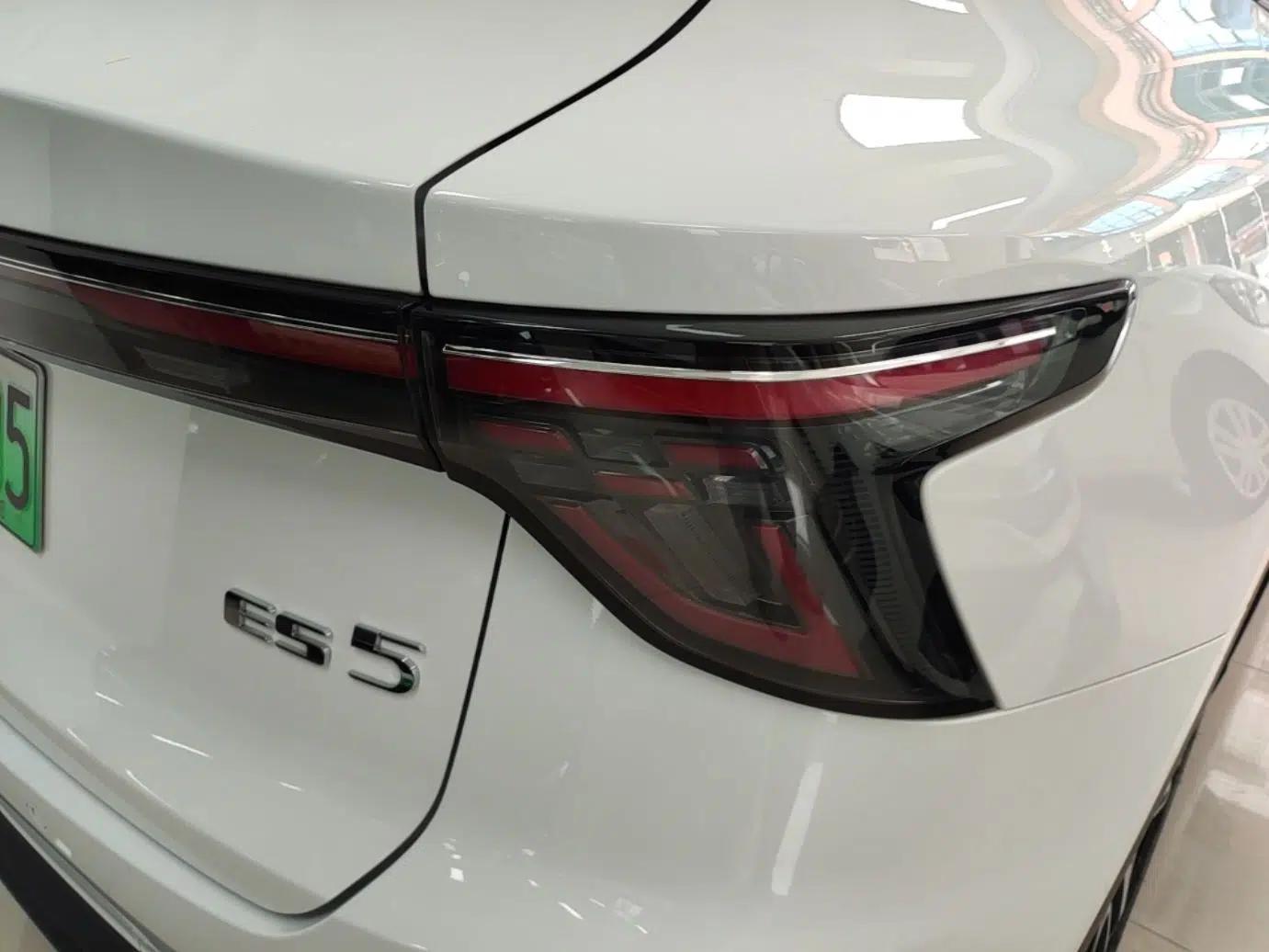 MG ES5 2025 425plus Rear-Drive Version — миниатюра 7