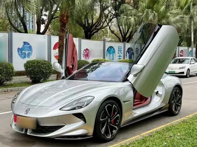 MG Cyberster 2024 580 km Ultra-Long Range Version