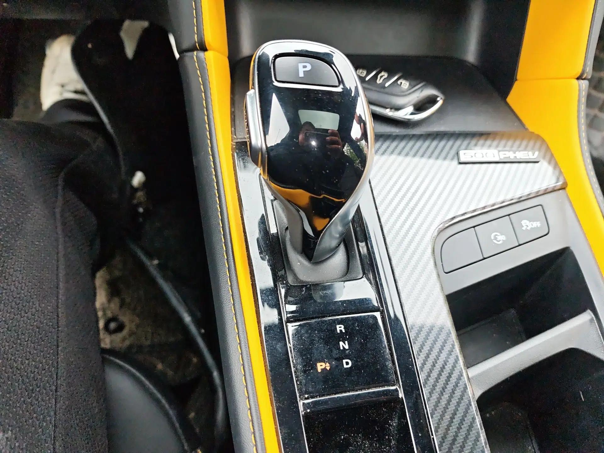 MG 6 New Energy 2020 1.5T Hybrid Trophy Flagship Edition — миниатюра 15