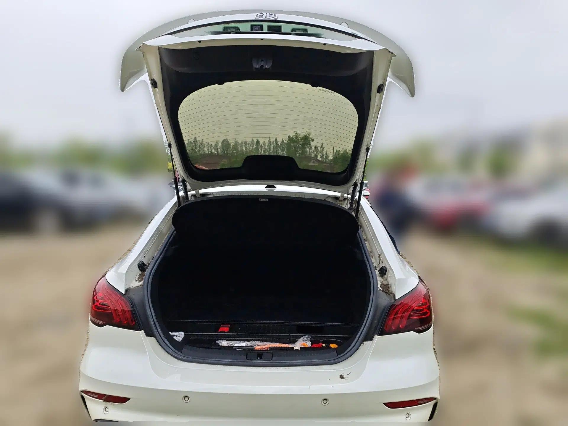 MG 6 New Energy 2020 1.5T Hybrid Trophy Flagship Edition — миниатюра 20