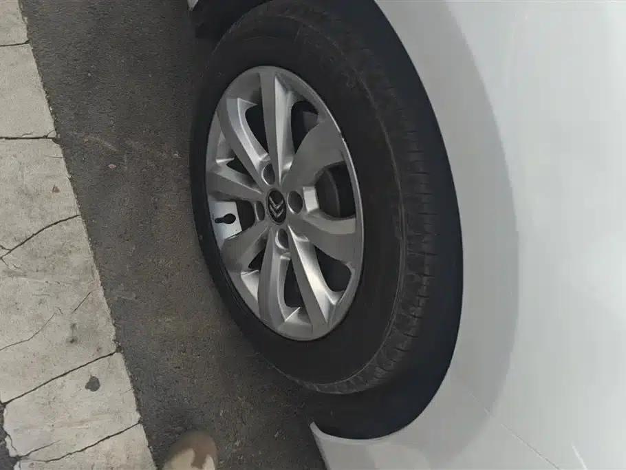 Citroën C4 2018 1.6L Automatic Comfort Model — миниатюра 6