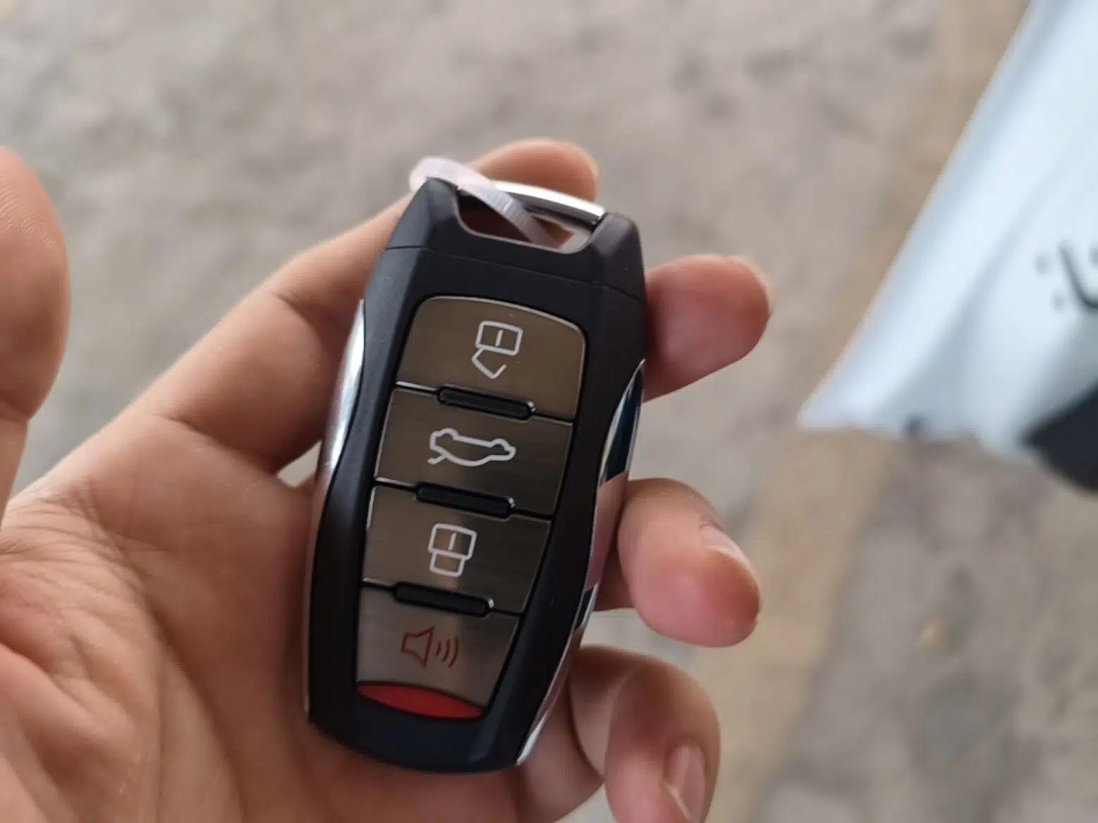 ORA White Cat 2020 305 km Luxury Version — миниатюра 12