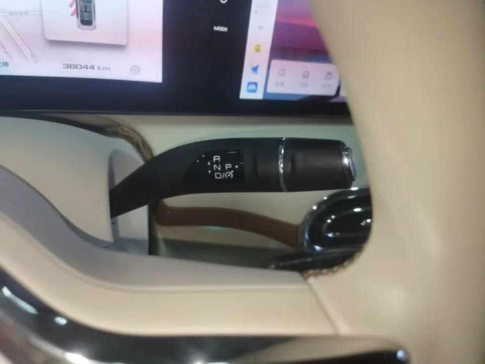 ORA Ballet Cat 2023 401 km Luxury Version — миниатюра 17