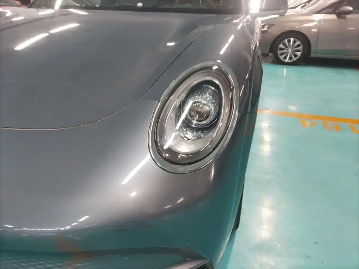 ORA Lightning Cat 2022 555 km Luxury Edition — миниатюра 5
