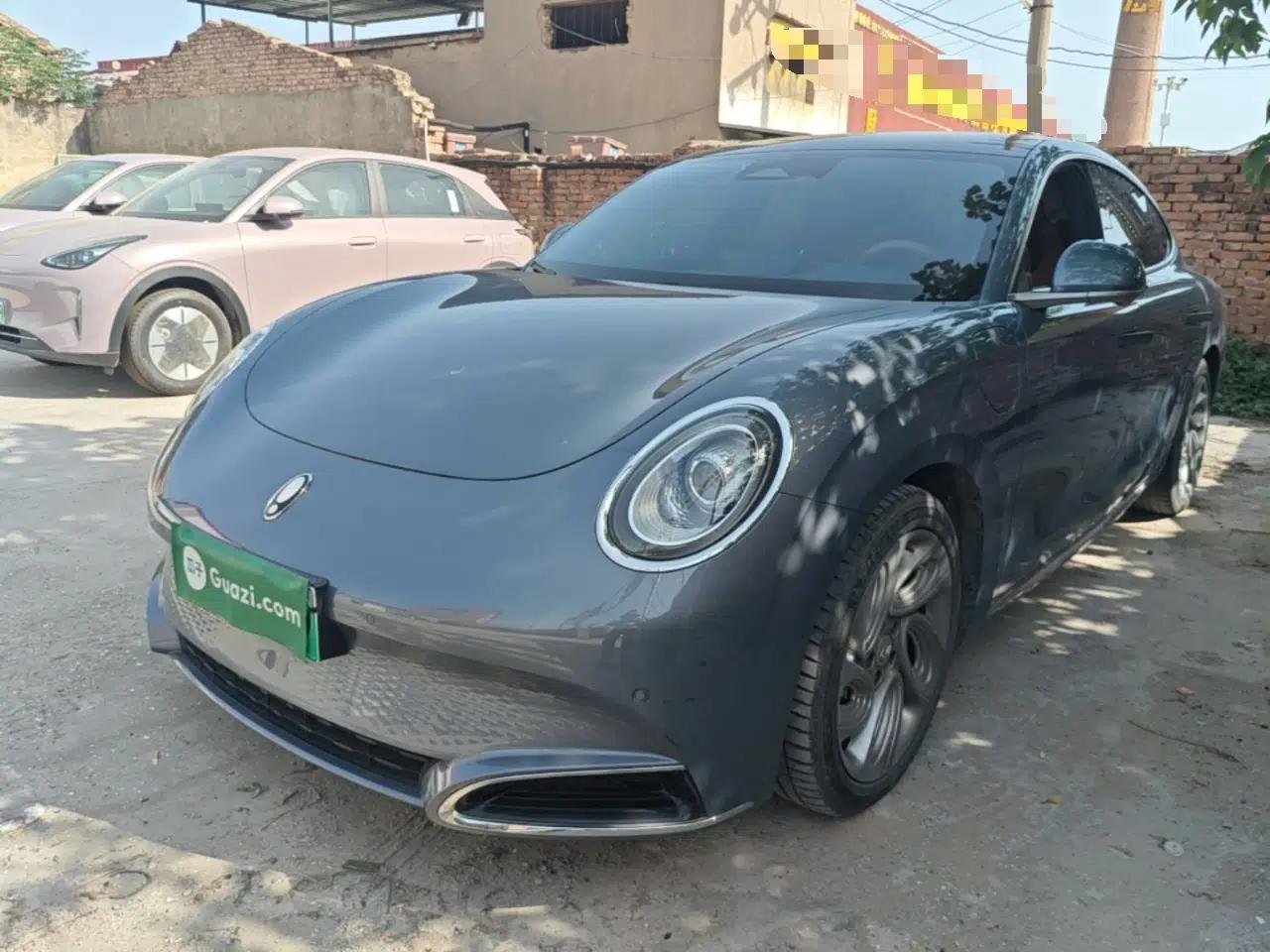 ORA Lightning Cat 2022 555 km Luxury Edition — миниатюра 1