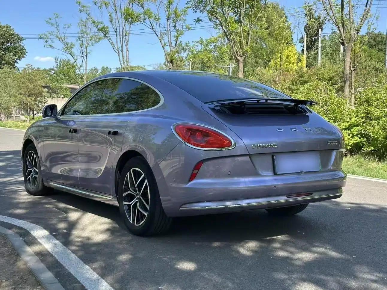 ORA Lightning Cat 2022 555 km Luxury Edition — миниатюра 4