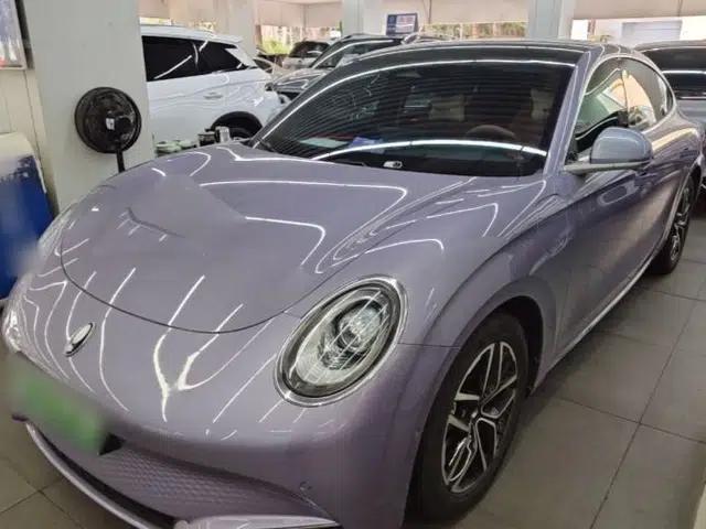 ORA Lightning Cat 2022 555 km Luxury Edition