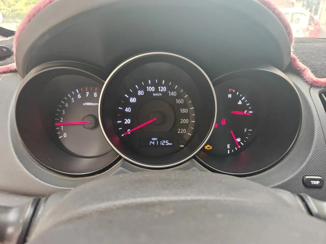 Kia Forte 2014 1.6L MT GL — миниатюра 12