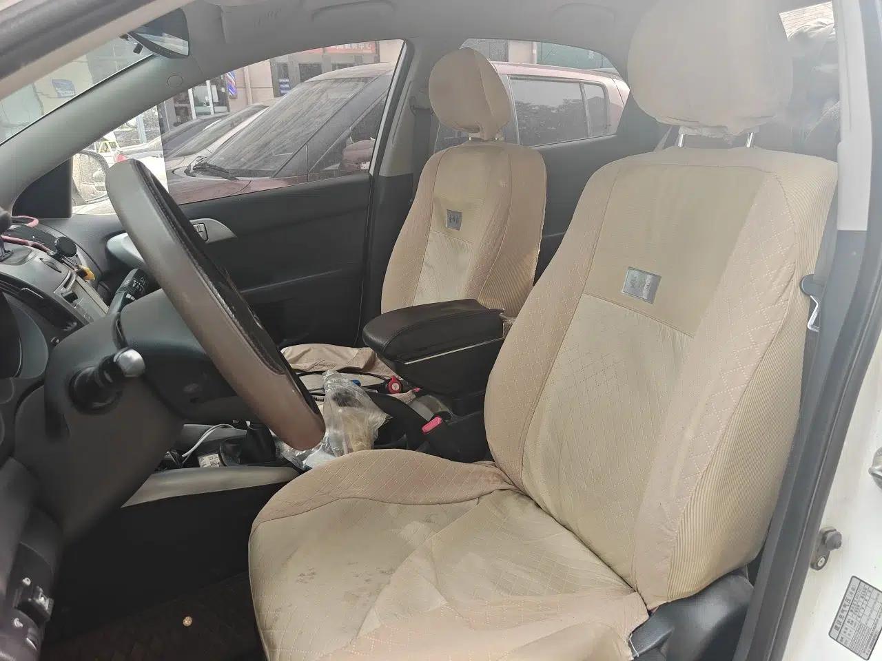 Kia Forte 2014 1.6L MT GL — миниатюра 16