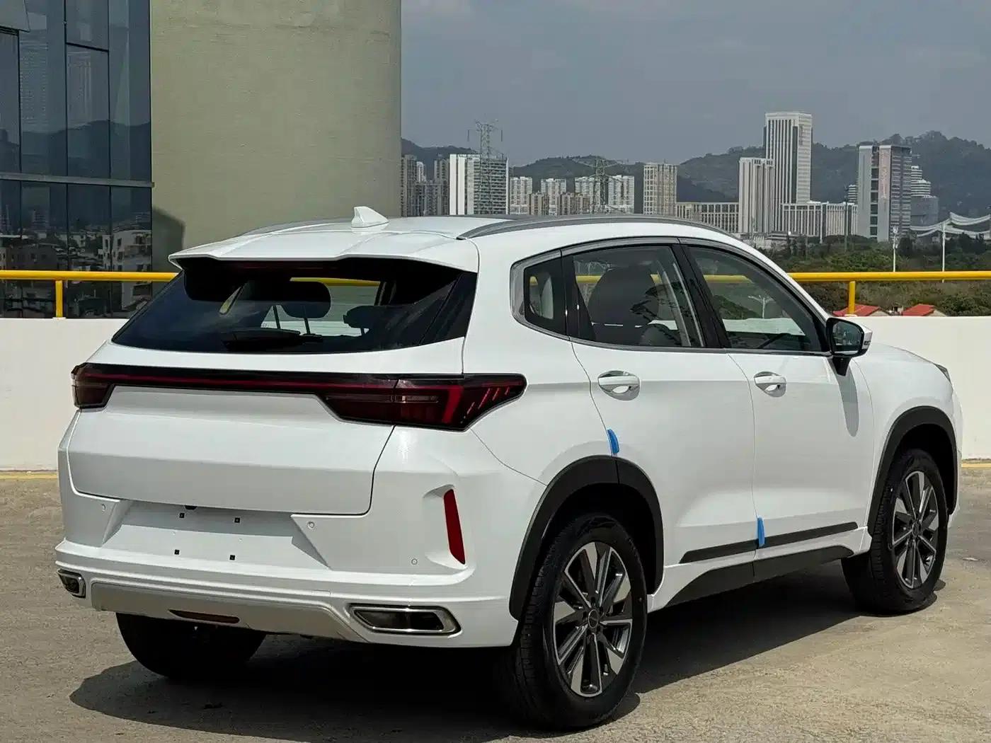 Exeed Chasing Wind 2023 1.5T CVT Wind Chasing Edition — миниатюра 12