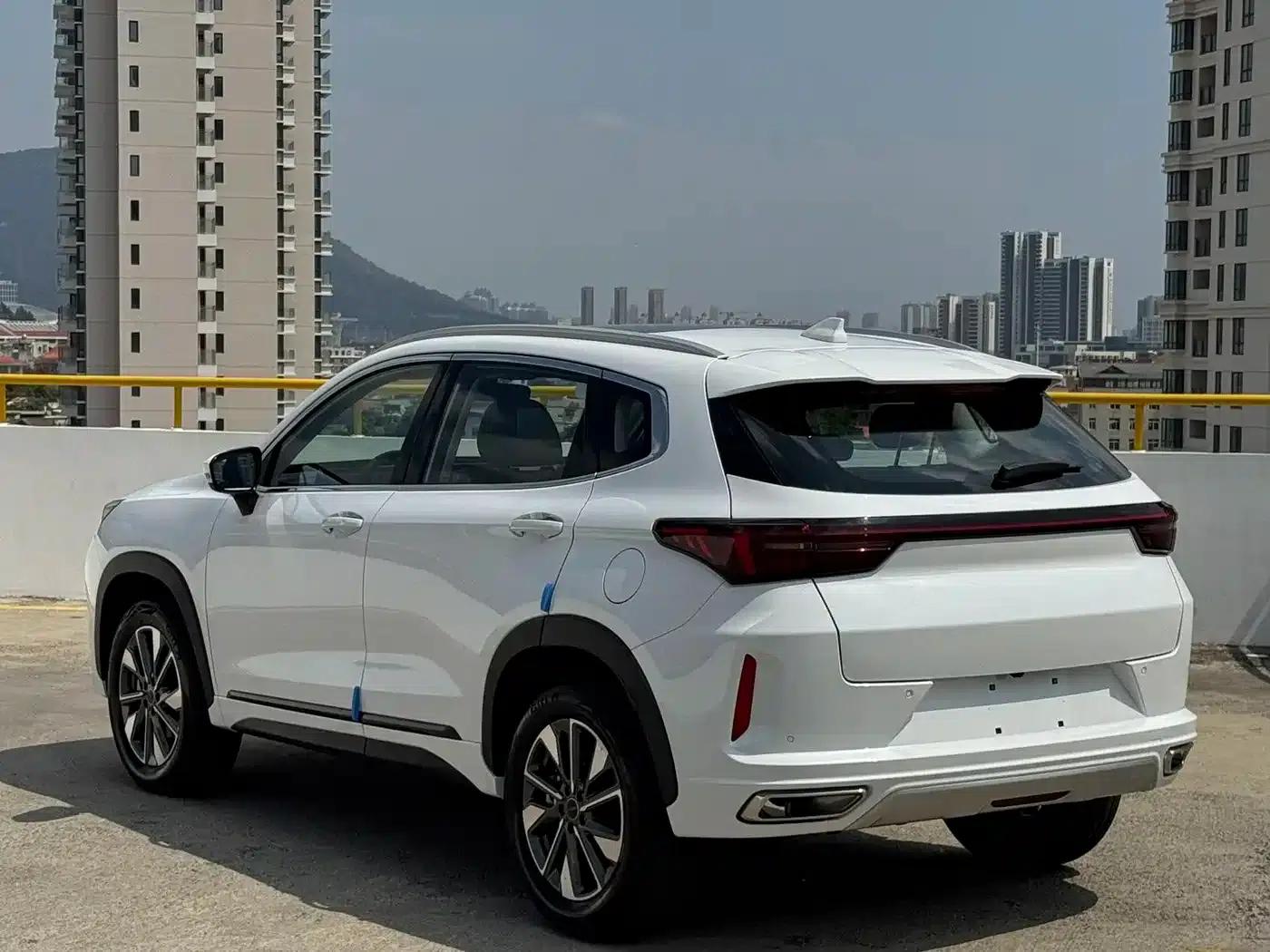 Exeed Chasing Wind 2023 1.5T CVT Wind Chasing Edition — миниатюра 14
