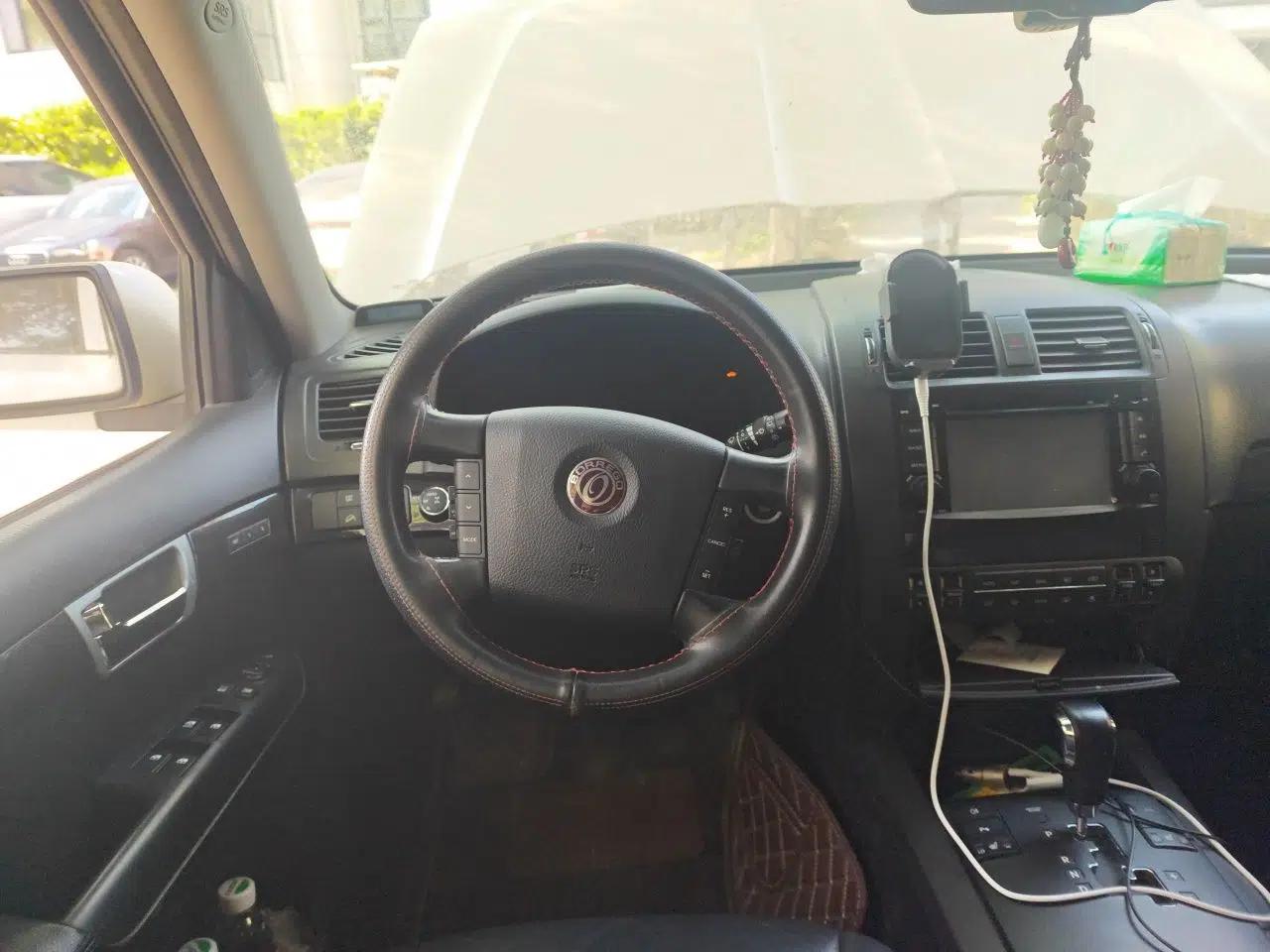 Kia Borrego 2015 3.8L Luxury Edition China V-standard — миниатюра 11