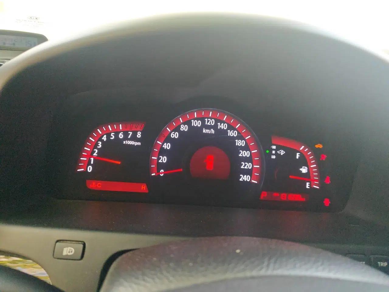 Kia Borrego 2015 3.8L Luxury Edition China V-standard — миниатюра 12