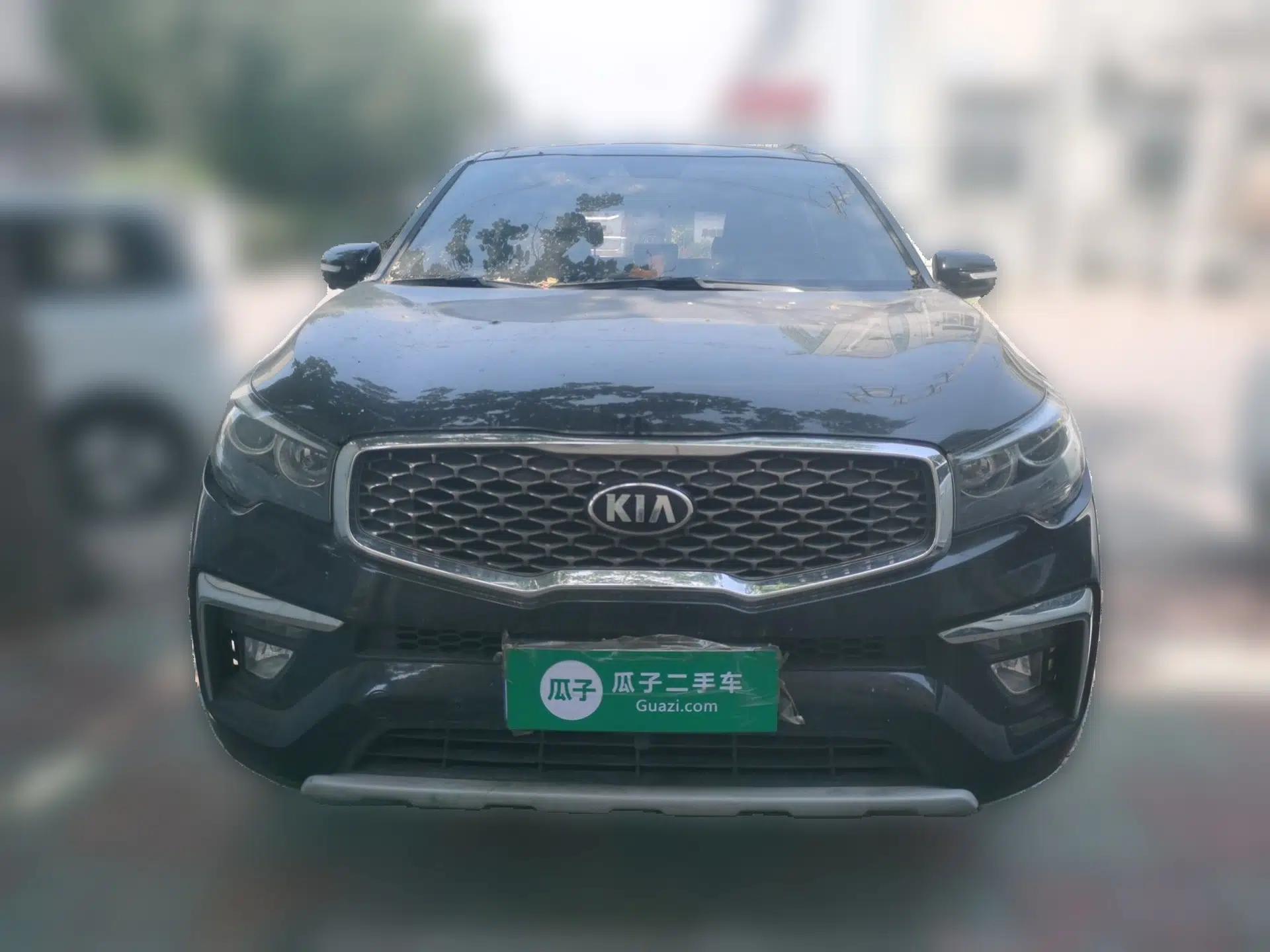 Kia KX7 2017 2.0T Automatic Two-Wheel Drive GLS 7-Seater — миниатюра 2