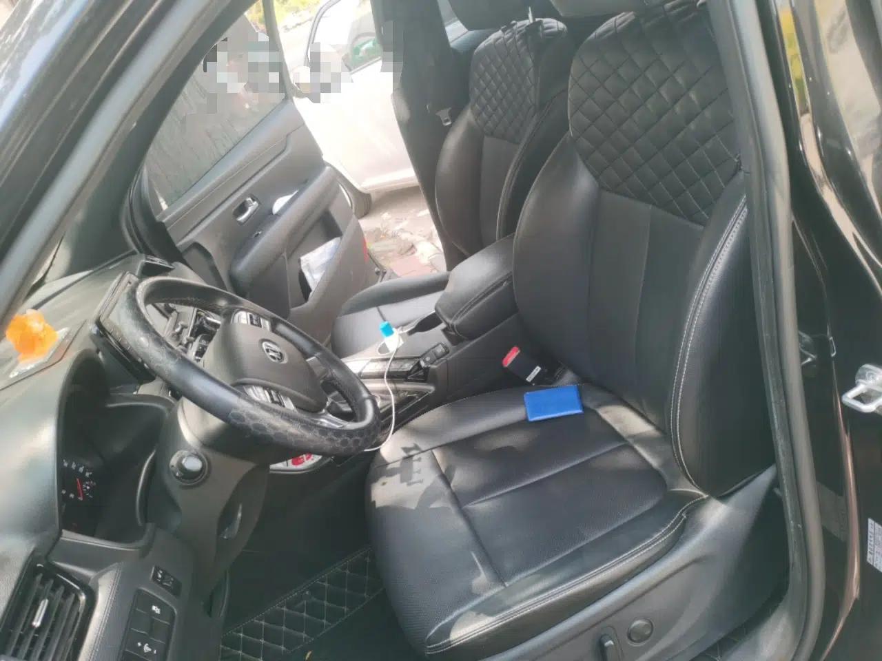Kia KX7 2017 2.0T Automatic Two-Wheel Drive GLS 7-Seater — миниатюра 16
