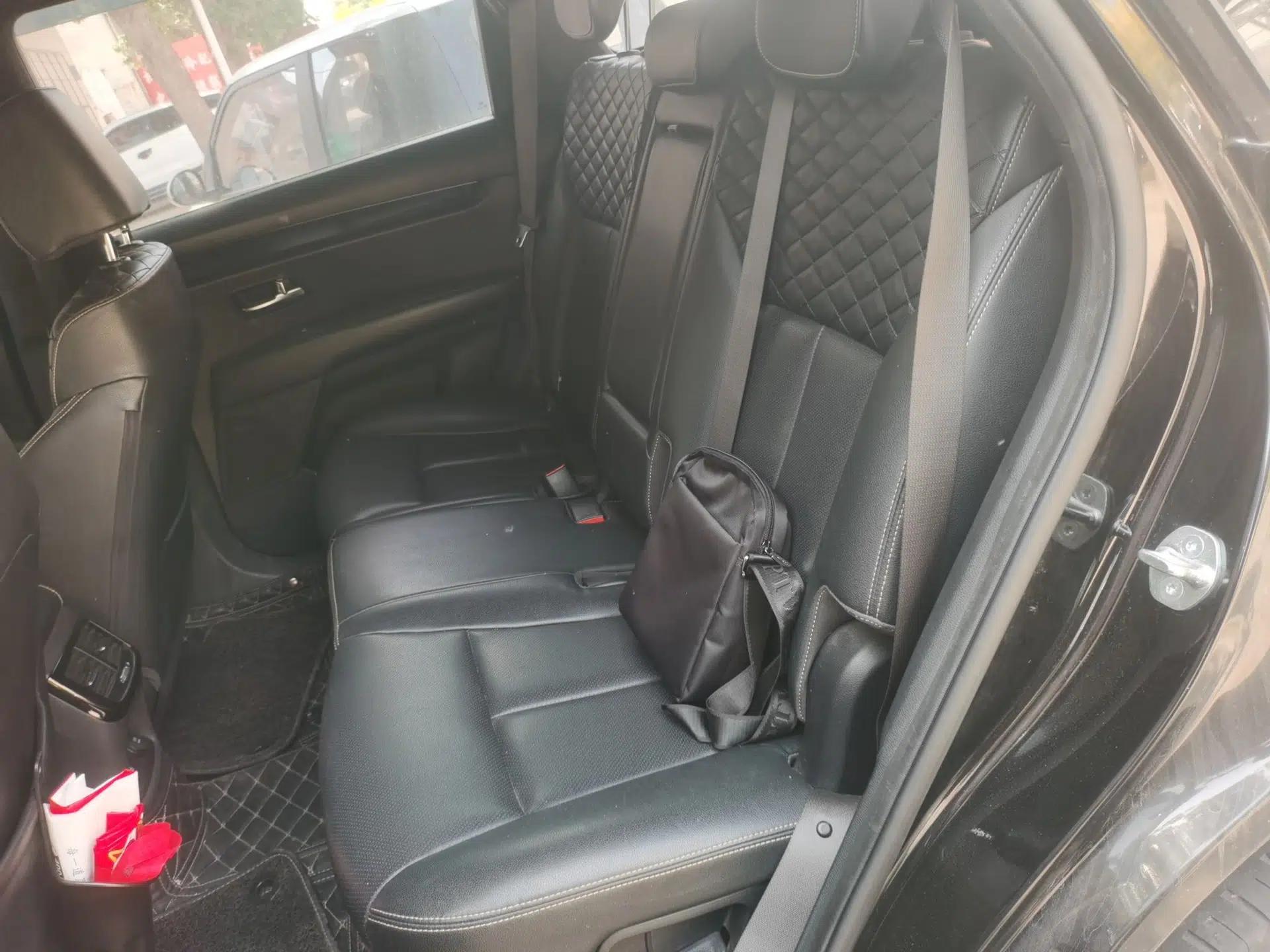 Kia KX7 2017 2.0T Automatic Two-Wheel Drive GLS 7-Seater — миниатюра 18