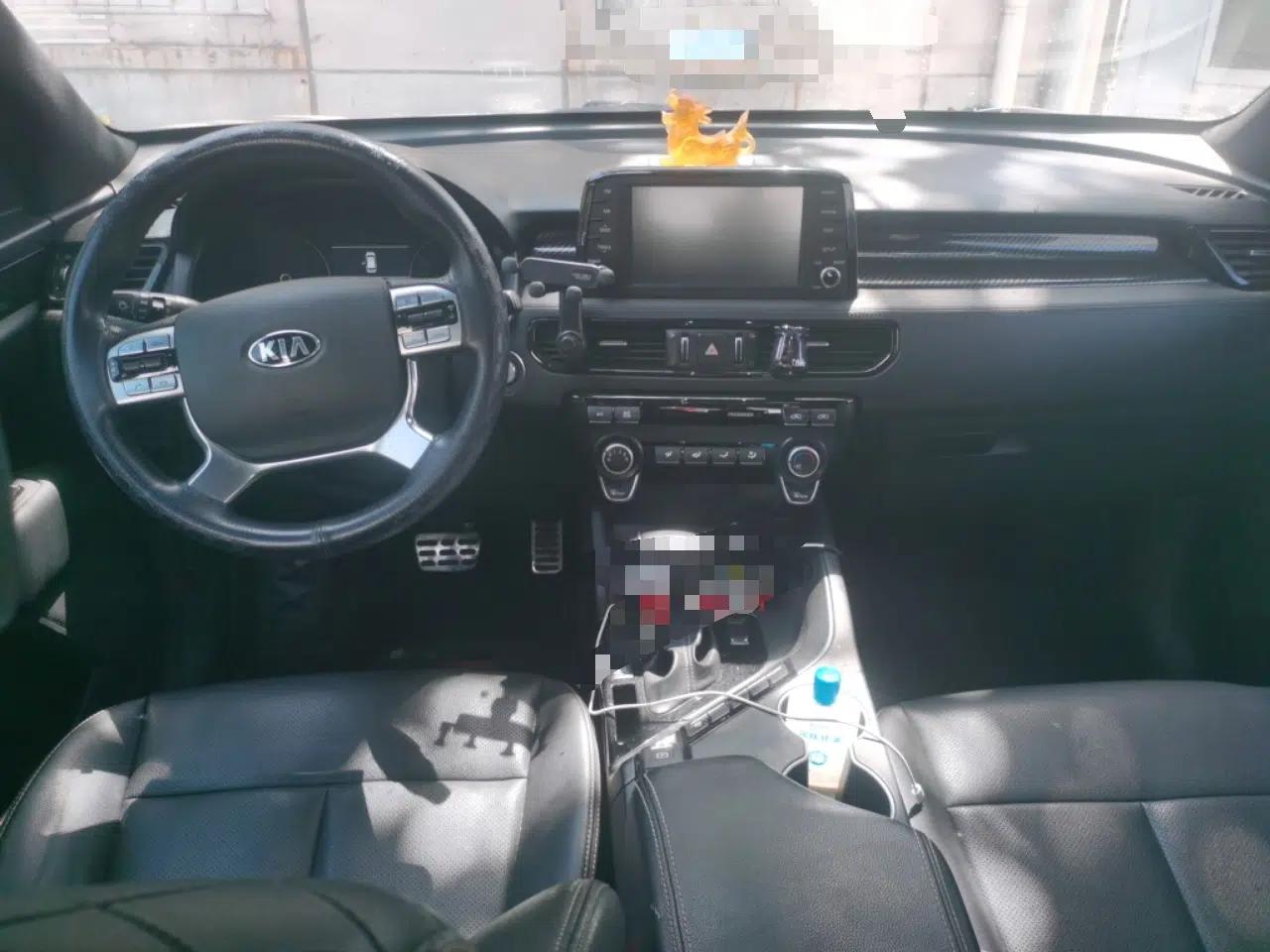 Kia KX7 2017 2.0T Automatic Two-Wheel Drive GLS 7-Seater — миниатюра 10