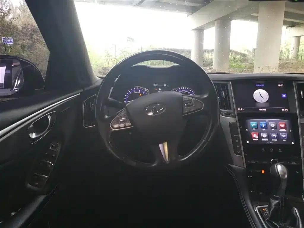 Infiniti Q50 2014 3.7L Luxury Edition — миниатюра 3