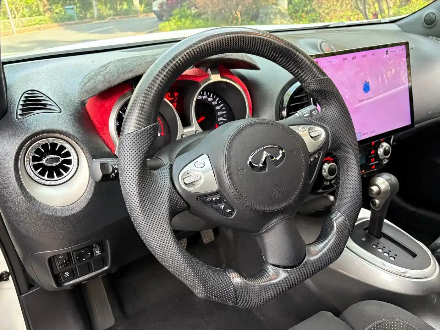 Infiniti ESQ 2014 1.6L Sporty Edition — миниатюра 12