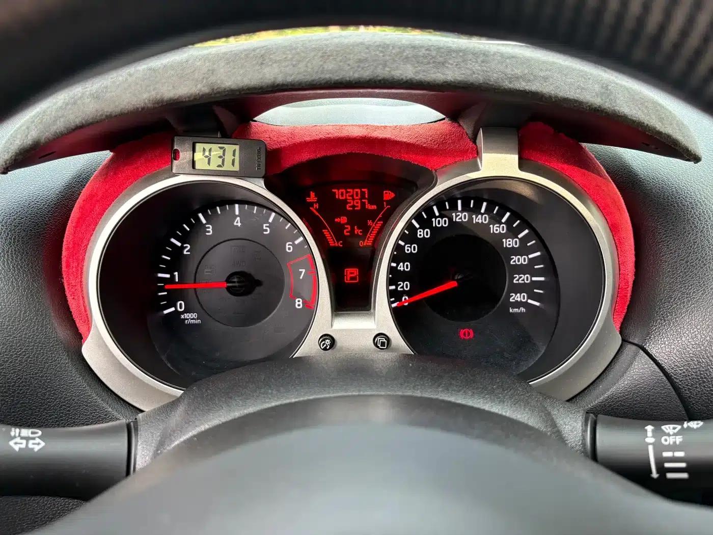 Infiniti ESQ 2014 1.6L Sporty Edition — миниатюра 13