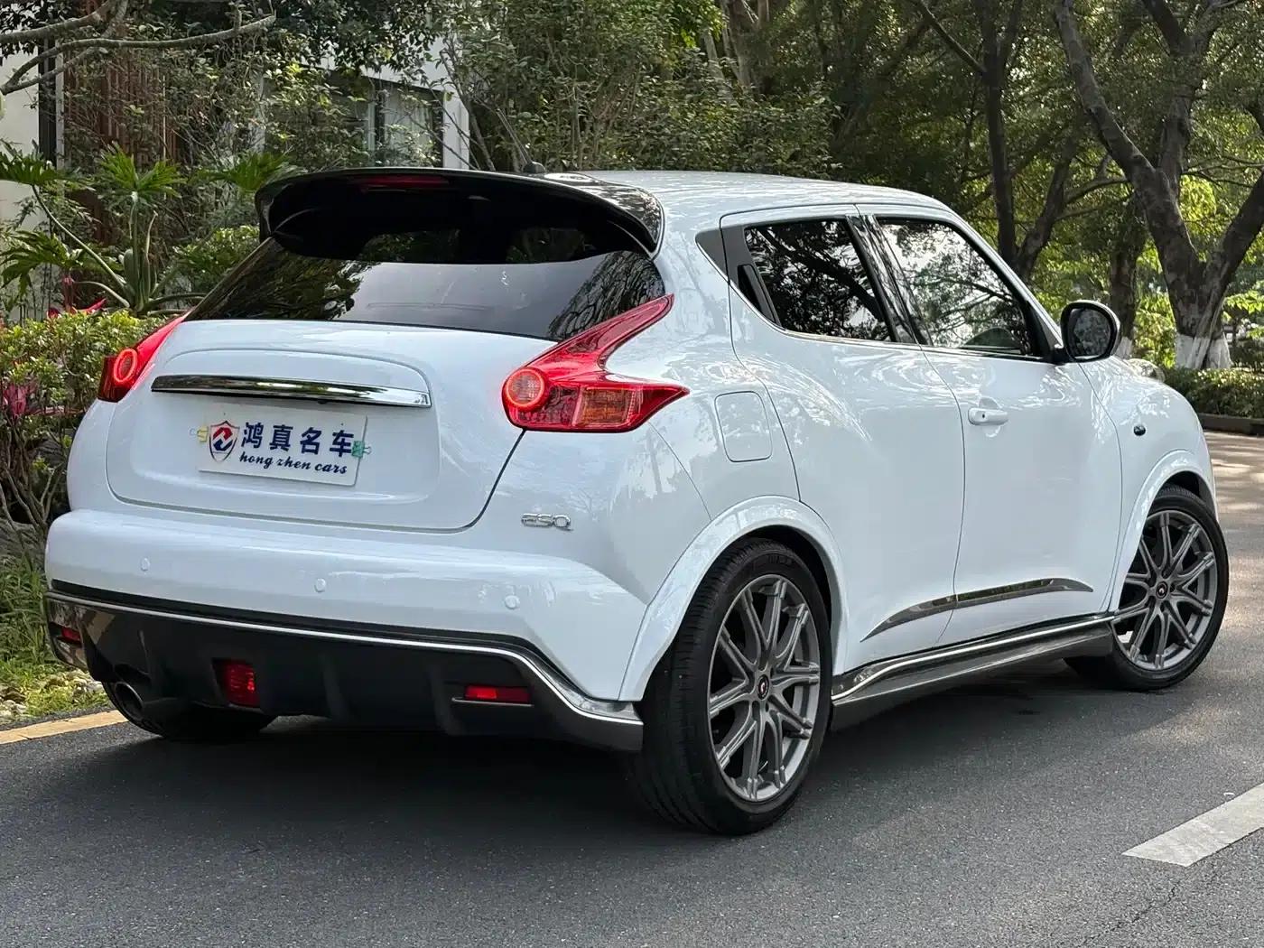 Infiniti ESQ 2014 1.6L Sporty Edition — миниатюра 5