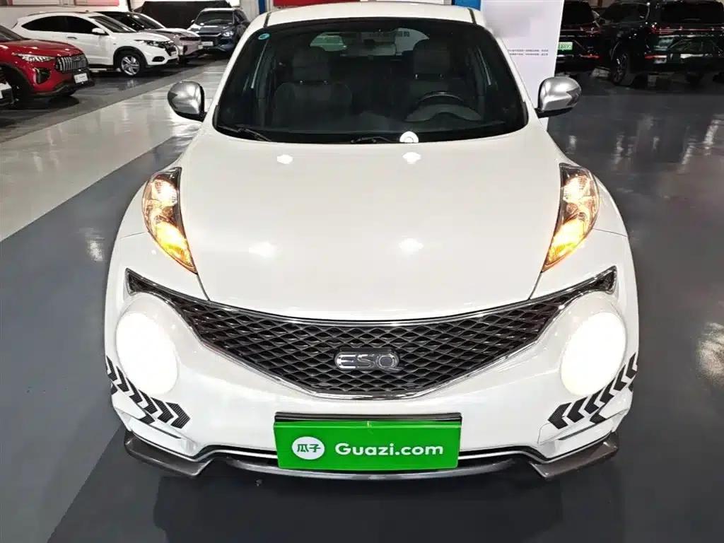 Infiniti ESQ 2014 1.6L Sporty Edition — миниатюра 3