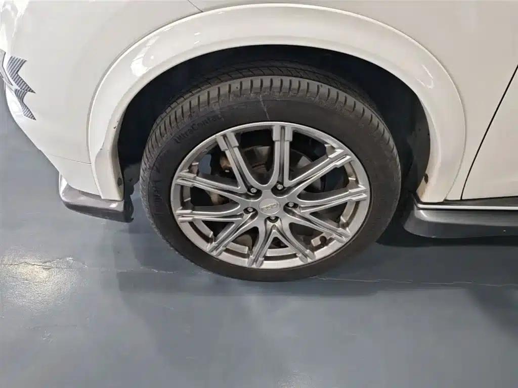 Infiniti ESQ 2014 1.6L Sporty Edition — миниатюра 23