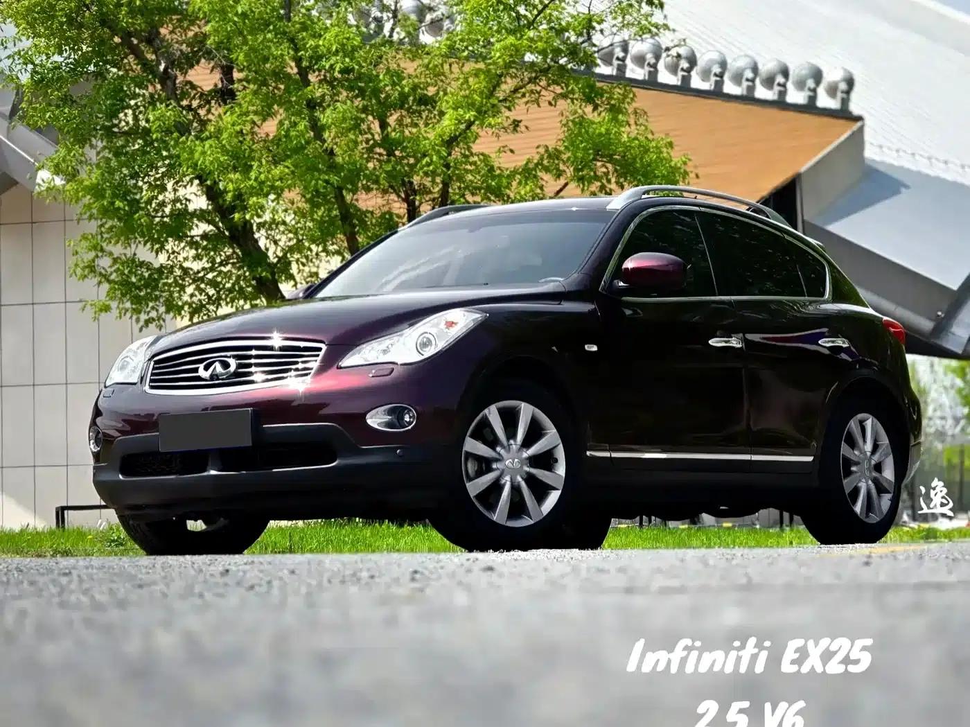 Infiniti EX 2011 EX25 Premium Edition — миниатюра 1