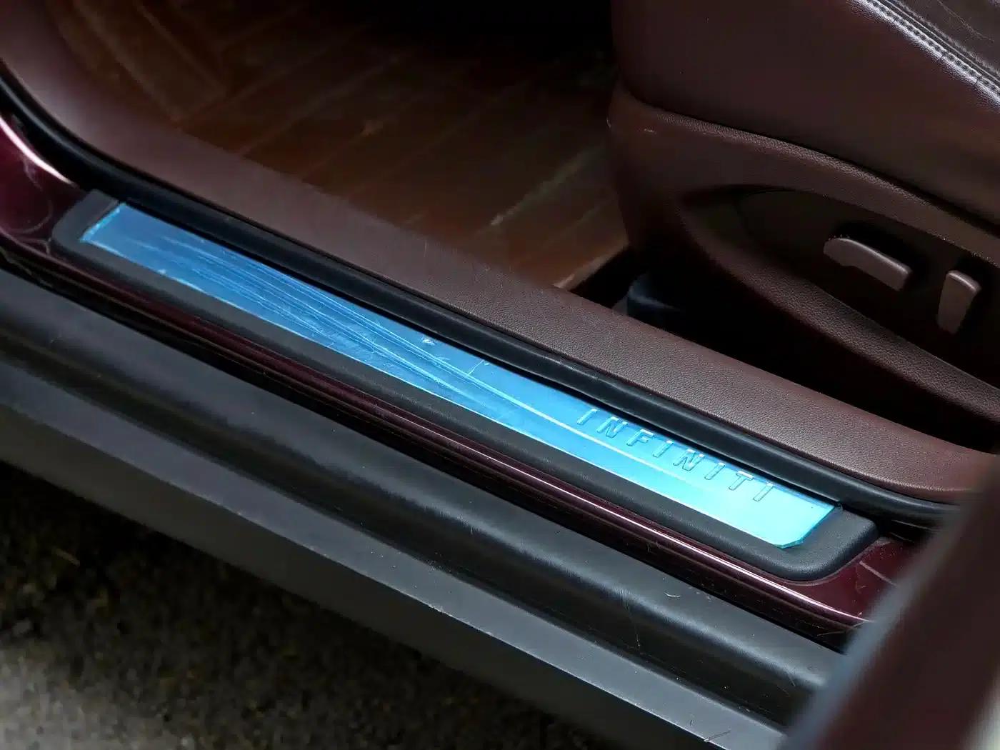 Infiniti EX 2011 EX25 Premium Edition — миниатюра 21