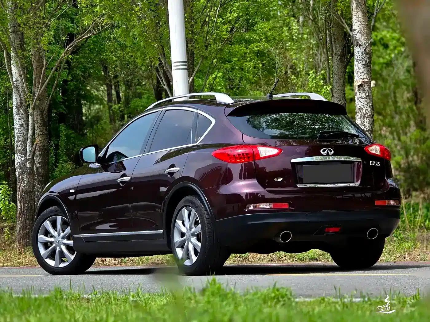 Infiniti EX 2011 EX25 Premium Edition — миниатюра 5