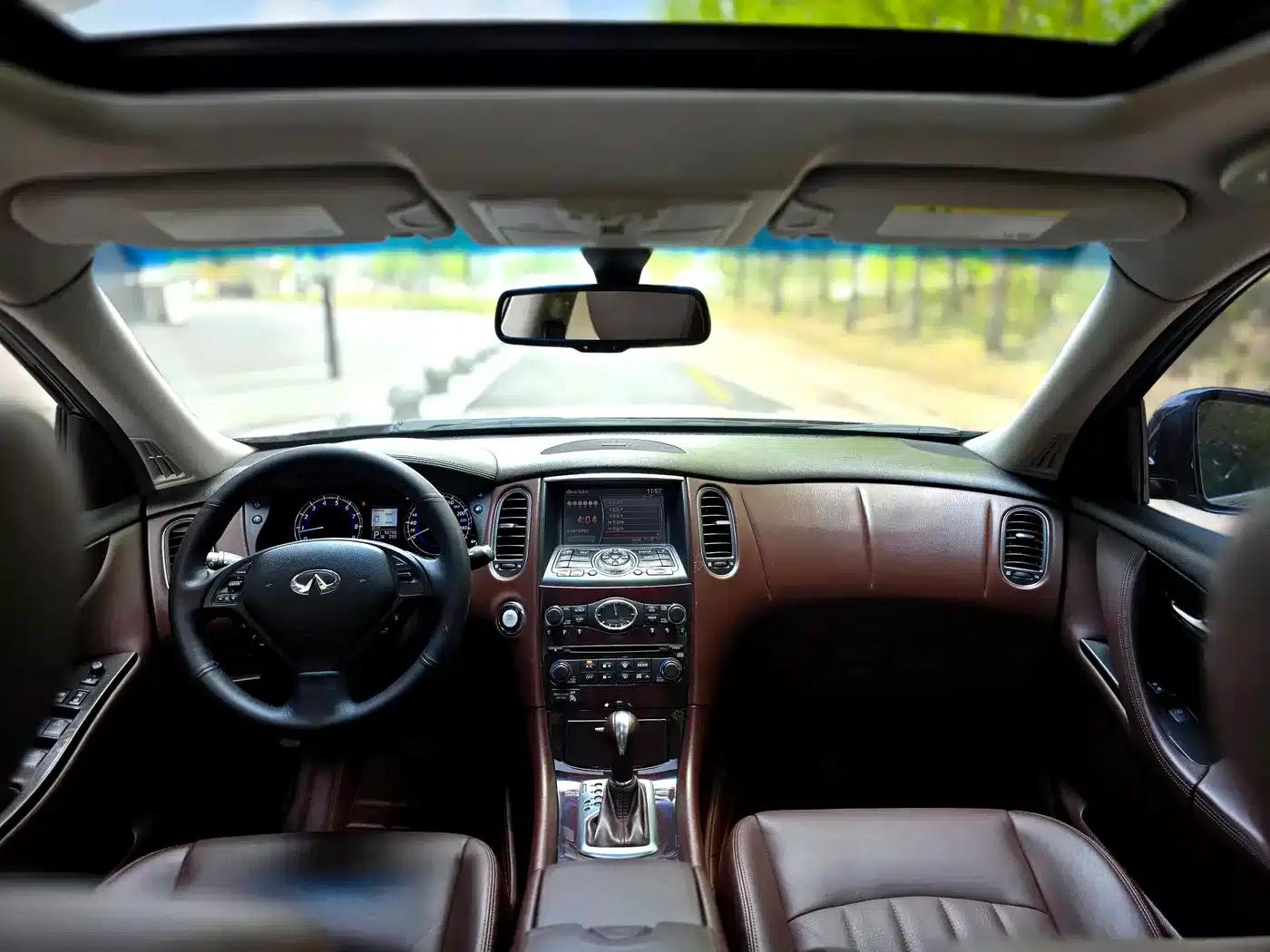 Infiniti EX 2011 EX25 Premium Edition — миниатюра 7