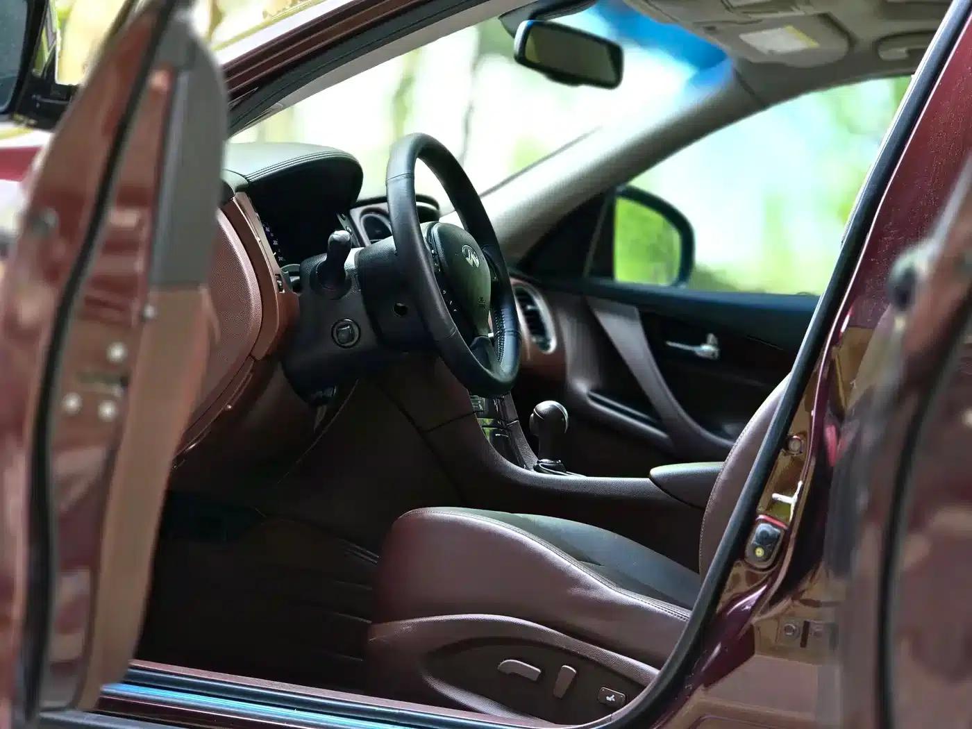 Infiniti EX 2011 EX25 Premium Edition — миниатюра 8