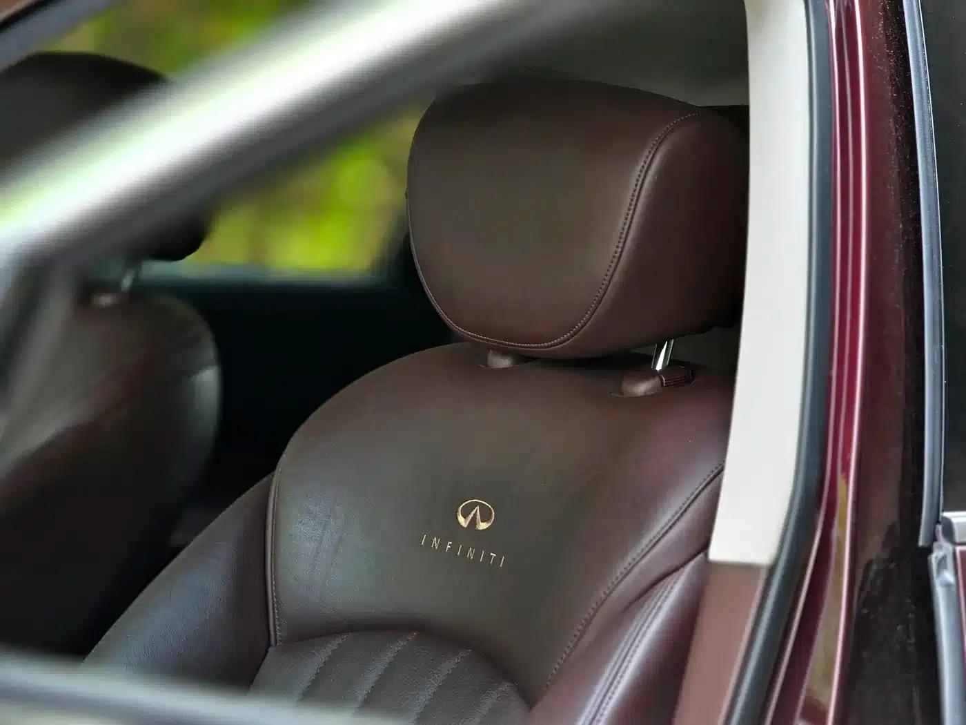 Infiniti EX 2011 EX25 Premium Edition — миниатюра 10