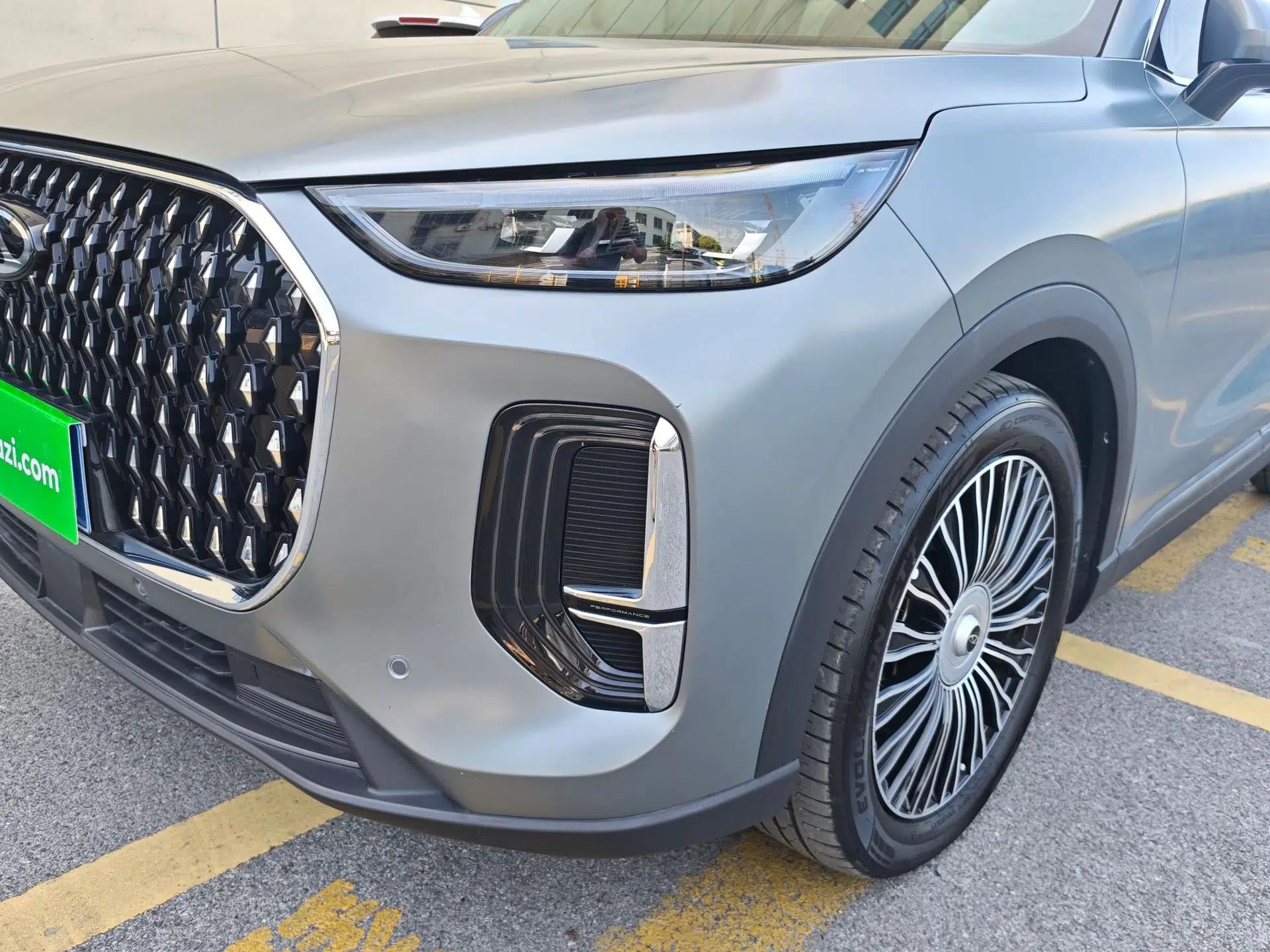 Chery Tiggo 8 L 2024 2.0T Two-Wheel Drive Prestige Version 5 Seats — миниатюра 2