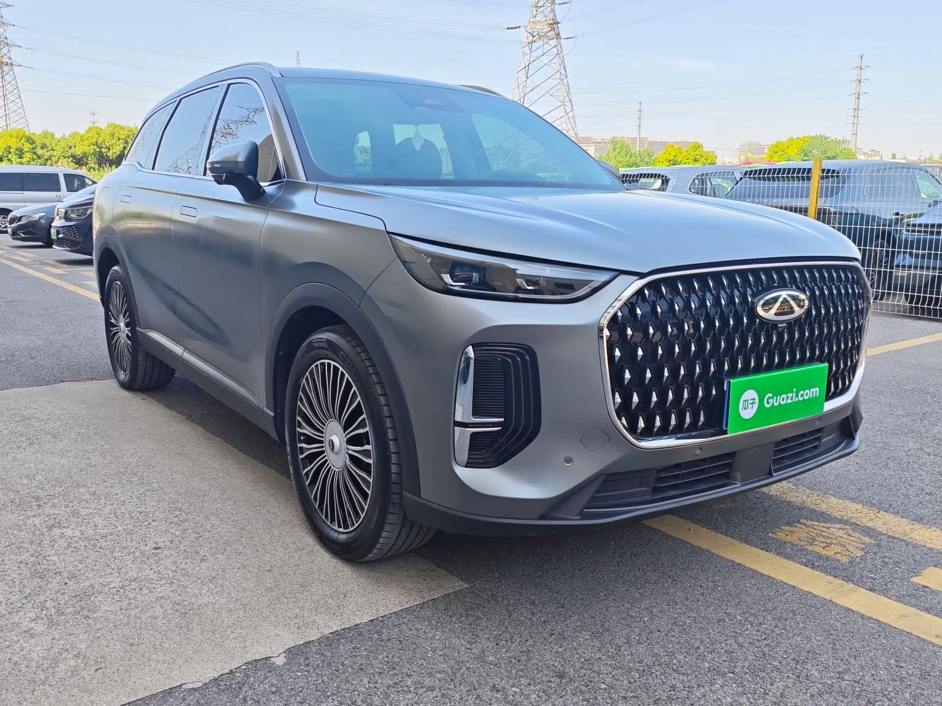 Chery Tiggo 8 L 2024 2.0T Two-Wheel Drive Prestige Version 5 Seats — миниатюра 4
