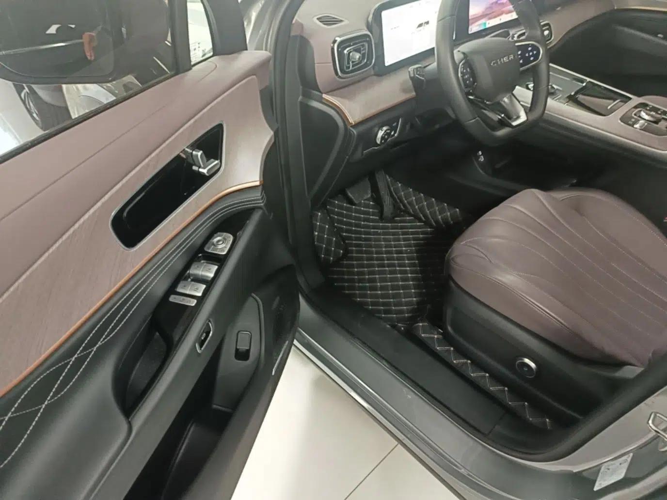 Chery Tiggo 9 C-DM 2025 1.5T 106KM Ultra-Comfort Edition 5 Seats Lithium-NMC — миниатюра 19