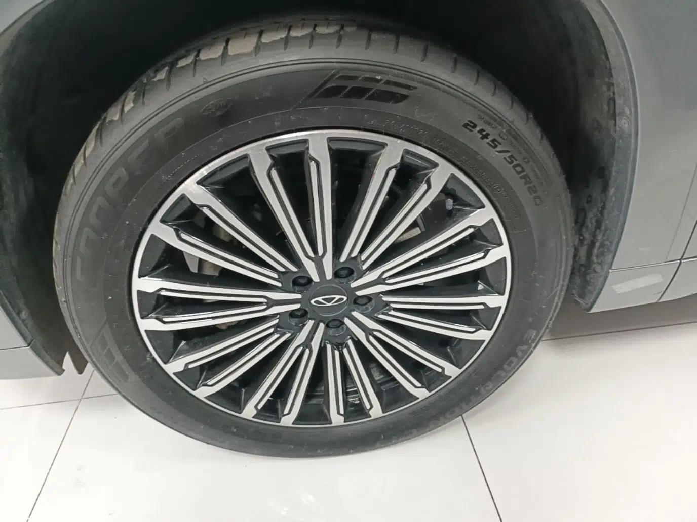 Chery Tiggo 9 C-DM 2025 1.5T 106KM Ultra-Comfort Edition 5 Seats Lithium-NMC — миниатюра 8