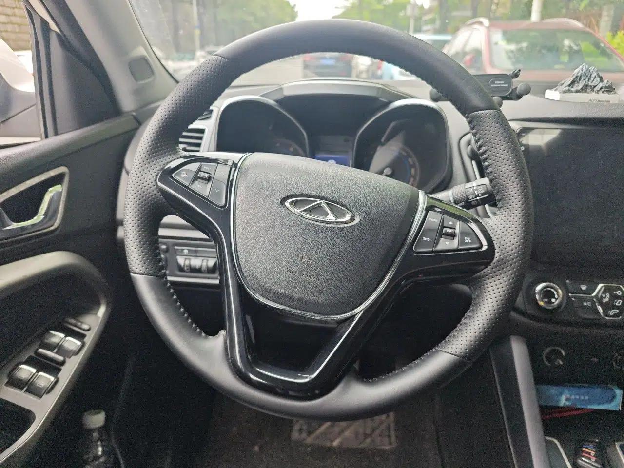 Chery Tiggo 5 2016 2.0L CVT Jiayue Trust Edition — миниатюра 11