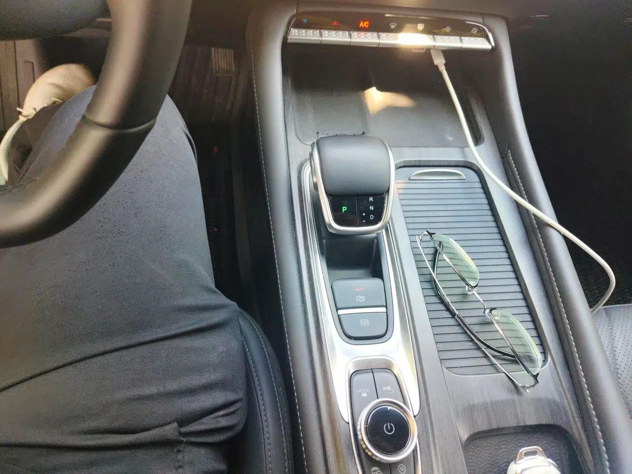 Chery Arrizo 8 PRO 2025 Pro 1.6T Luxury Model+ — миниатюра 15