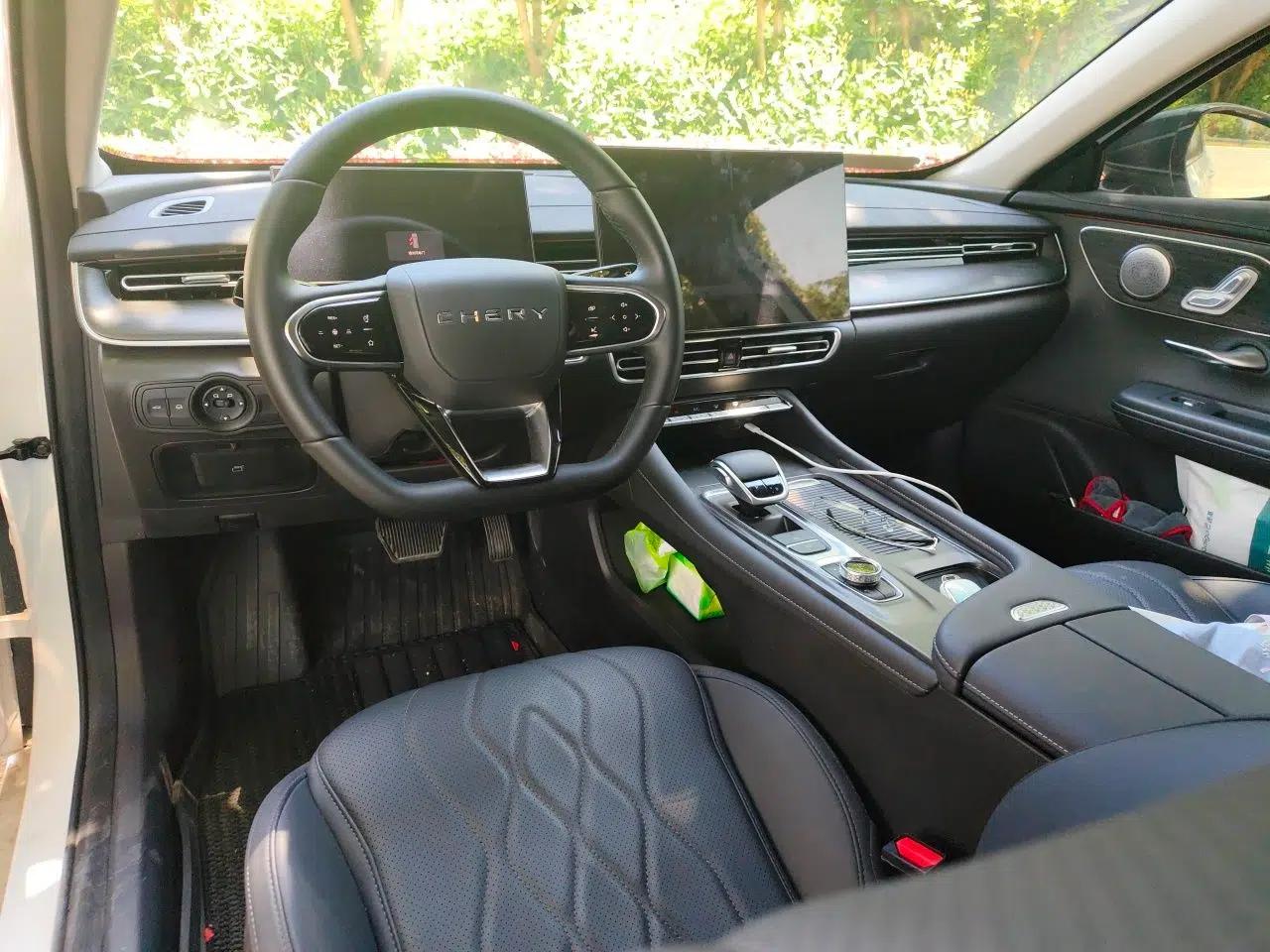 Chery Arrizo 8 PRO 2025 Pro 1.6T Luxury Model+ — миниатюра 10